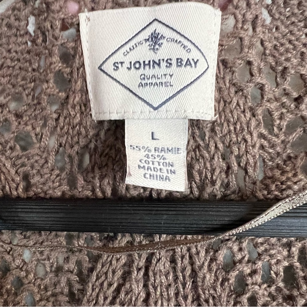 St. John's Bay Brown Sweater - Picture 2 of 6